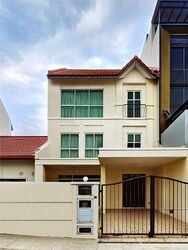 Everitt Road (D15), Terrace #583647011